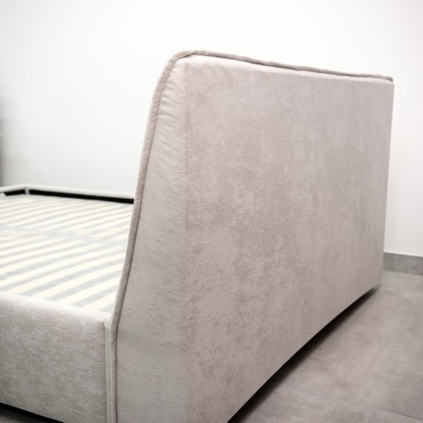 Ліжко м'яке L029 - комфорт і елегантність для вашої спальні