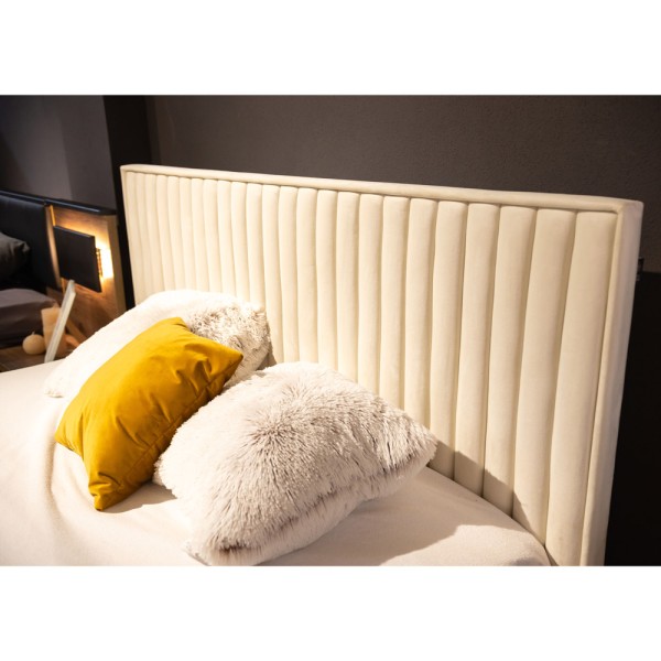 Ліжко м'яке L033 - стиль та комфорт для вашої спальні