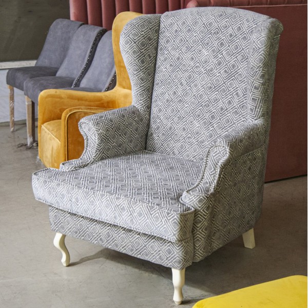 Крісло Royal – для елегантного інтер'єру