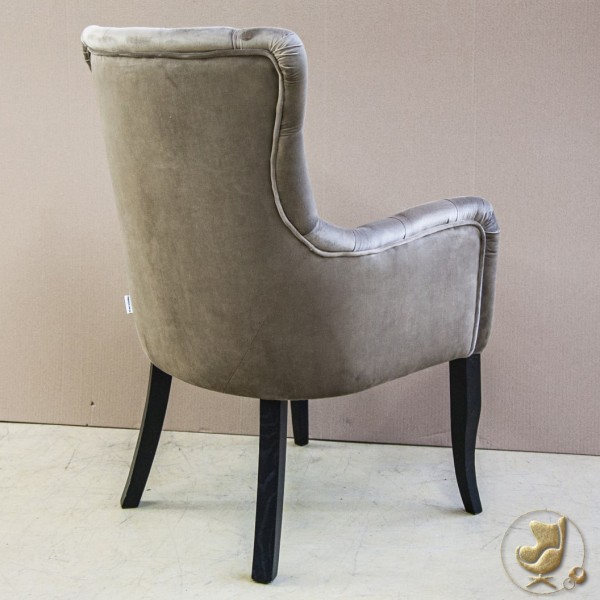 Стілець Murphy chair - стиль та комфорт для вашої кухні