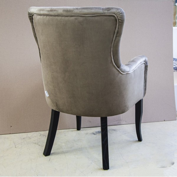 Стілець Murphy chair - стиль та комфорт для вашої кухні