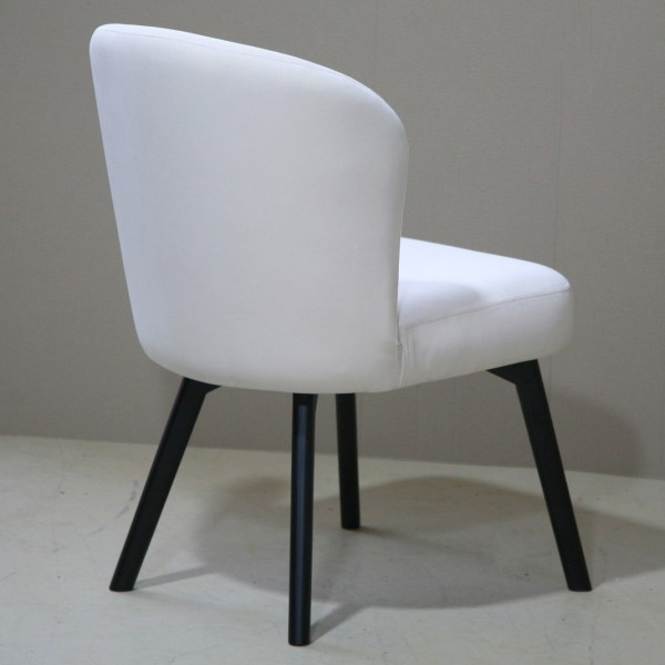 Стілець Selfie - Унікальний дизайн для кухні та кафе