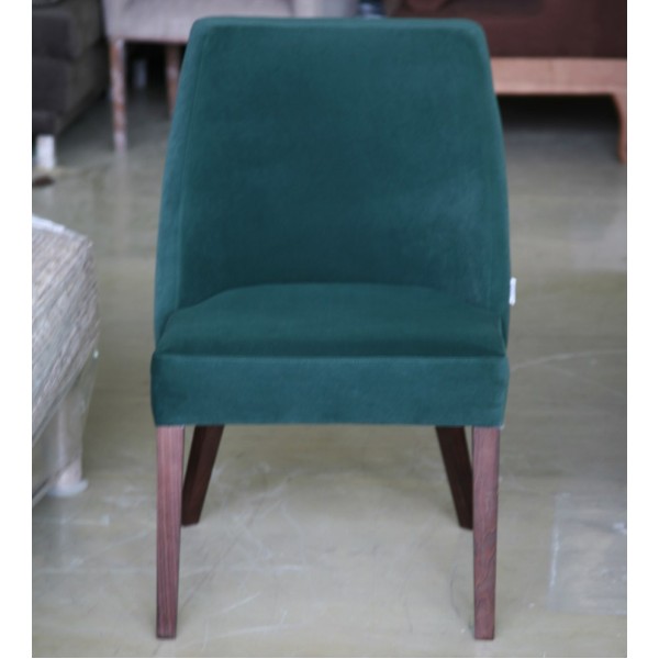 Стілець Polly – для вашої кухні та кафе