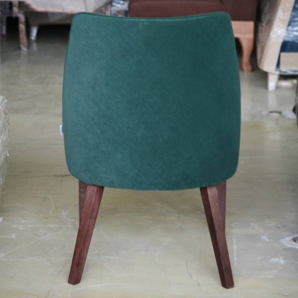 Стілець Polly – для вашої кухні та кафе