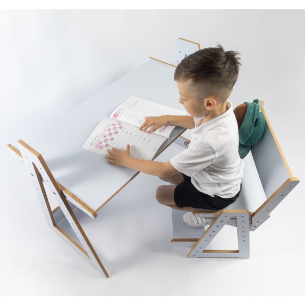 Стіл зі стільцем Супергерой для дітей від 3 до 15 років