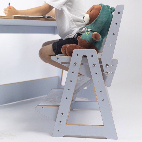 Стіл зі стільцем Супергерой для дітей від 3 до 15 років