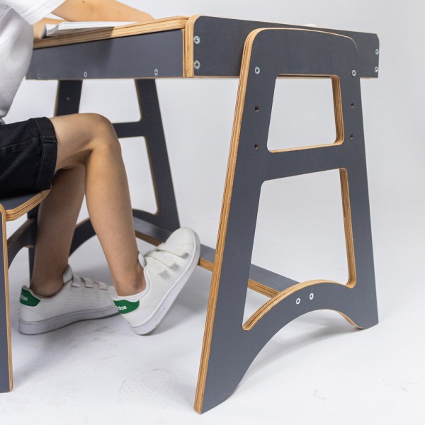 Стіл зі стільцем Зірковий супутник для дітей від 3 до 6 років