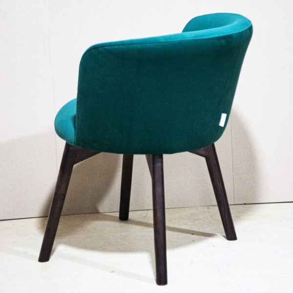 Крісло Svan - елегантне та комфортне обіднє крісло