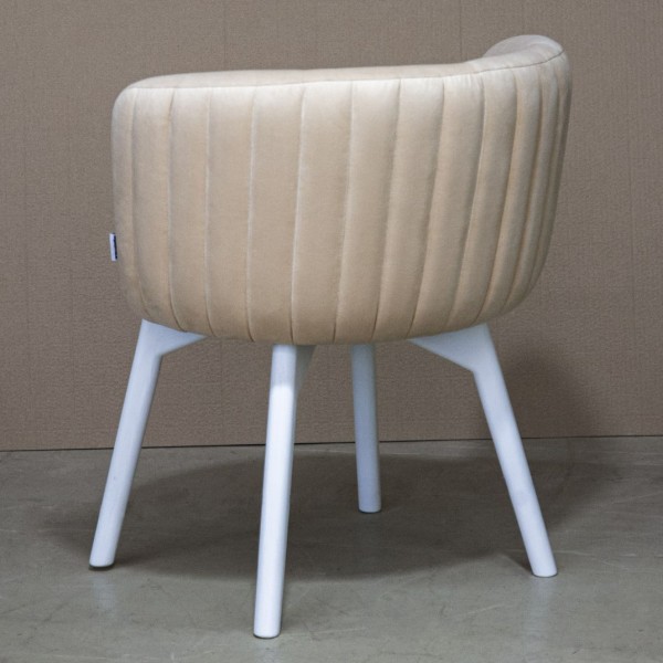 Крісло Svan P - Класичний стиль для вашого інтер'єру