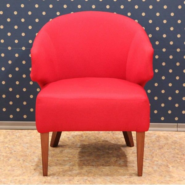 Крісло Aston - стиль та комфорт у кожному деталі