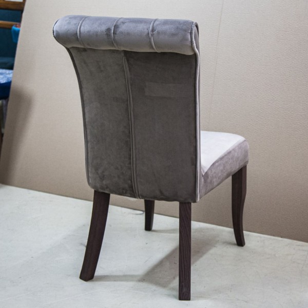 Стілець Dorothy – стиль та комфорт для вашої кухні