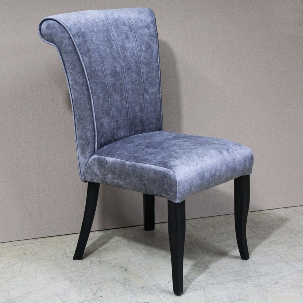 Стілець Dorothy – стиль та комфорт для вашої кухні