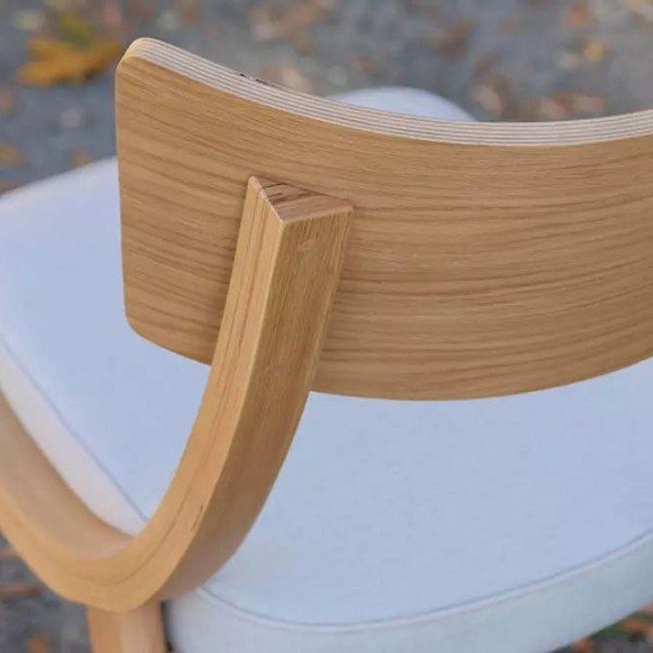 Стілець Ніл – стиль та комфорт для вашої кухні