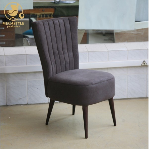 Стілець Alex – класичний стиль для вашої кухні та кафе