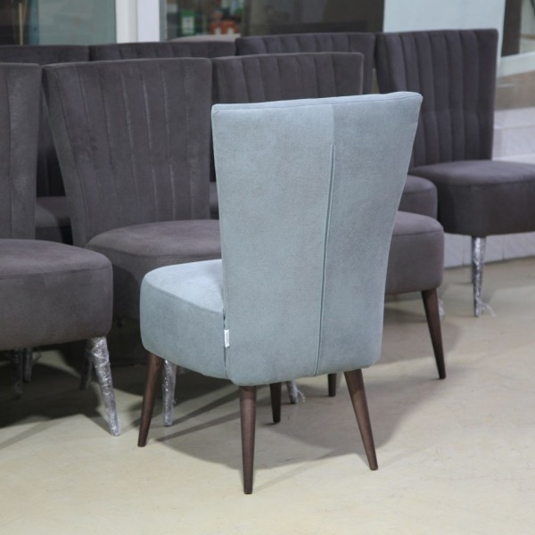 Стілець Alex – класичний стиль для вашої кухні та кафе