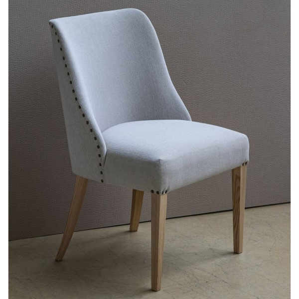 Стілець Naomi – комфорт та стиль для вашої кухні