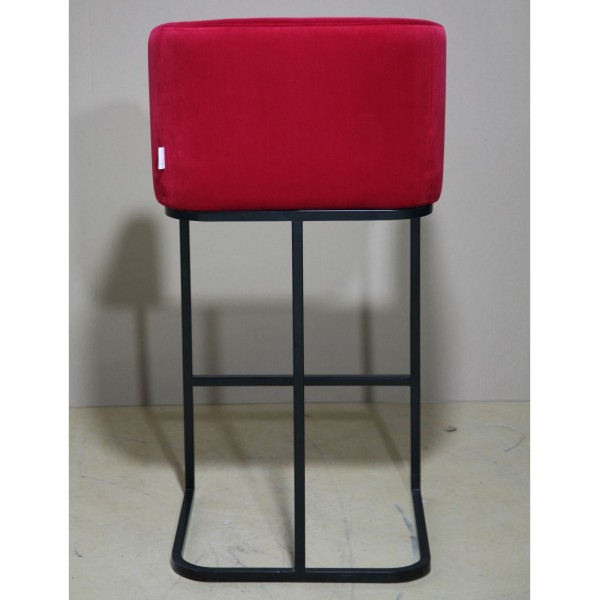 Барний стілець Steve: сучасний дизайн для вашої кухні