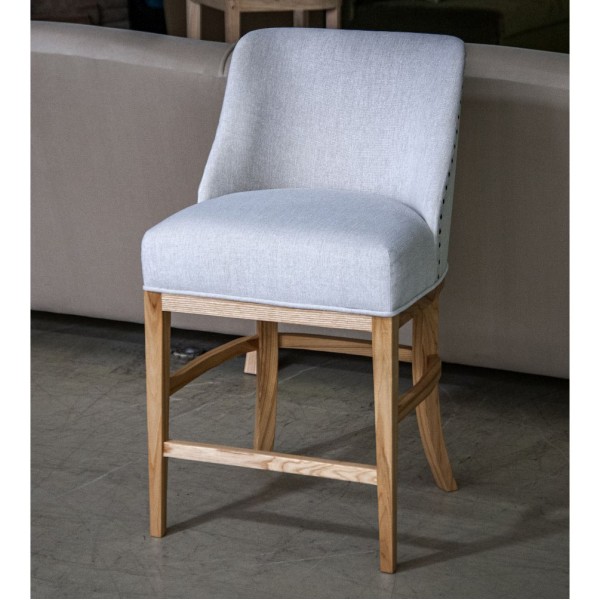 Барний стілець Naomi — елегантний вибір для вашого інтер'єру