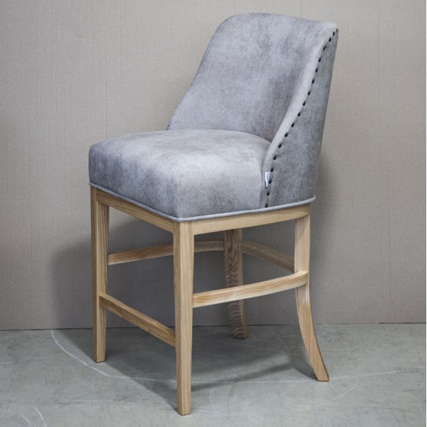 Барний стілець Naomi — елегантний вибір для вашого інтер'єру