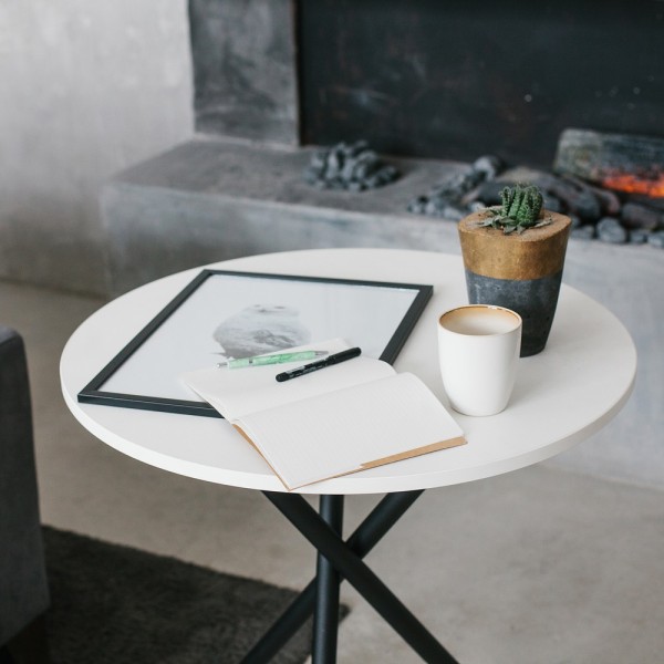 Круглий стіл K для кухні та кафе