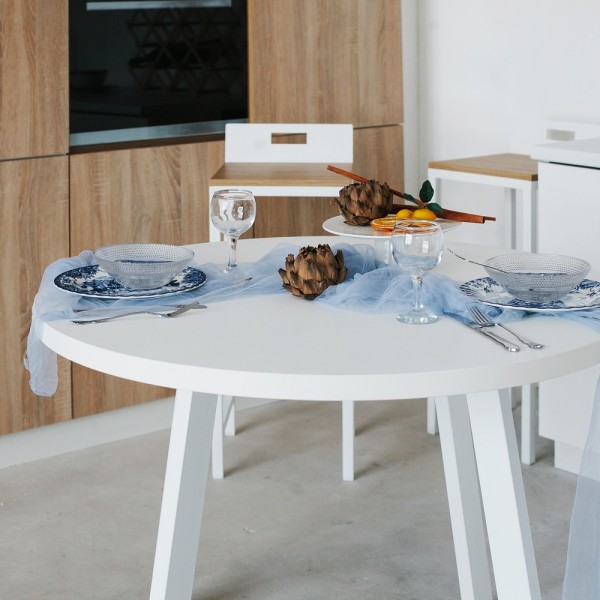 Стіл R3 – Стильний круглий стіл для вашої кухні та кафе