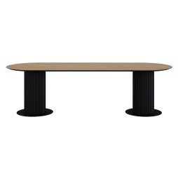 Стіл Rome Conference