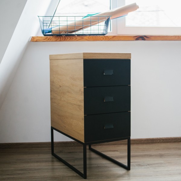 Консоль-тумба Scandic для сучасного офісу