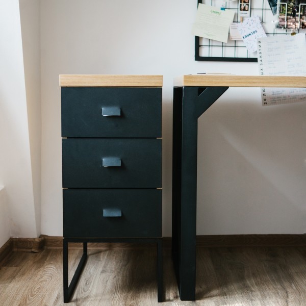 Консоль-тумба Scandic для сучасного офісу