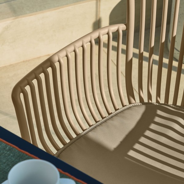 Стілець Surpika — сучасний стілець для вашого інтер'єру