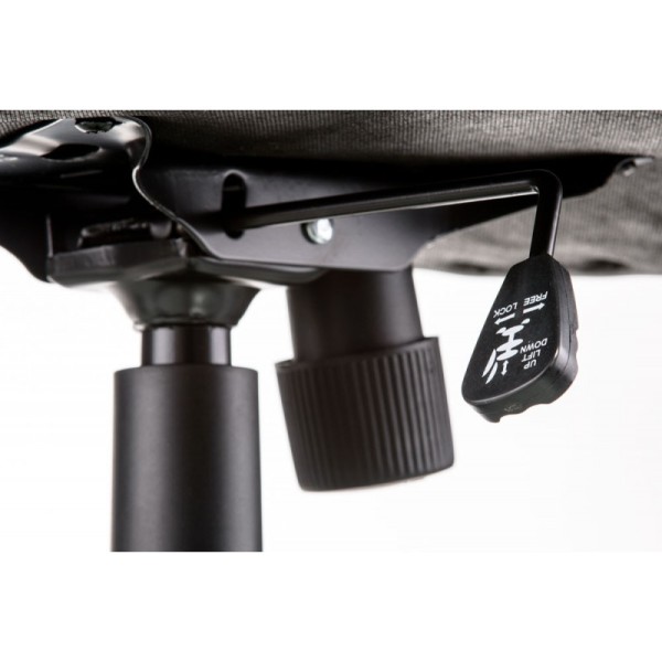 Комп'ютерне крісло Leader (Лідер)