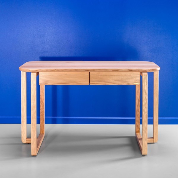 Письмовий стіл Diox 1240 – стильний та функціональний стіл для вашого офісу