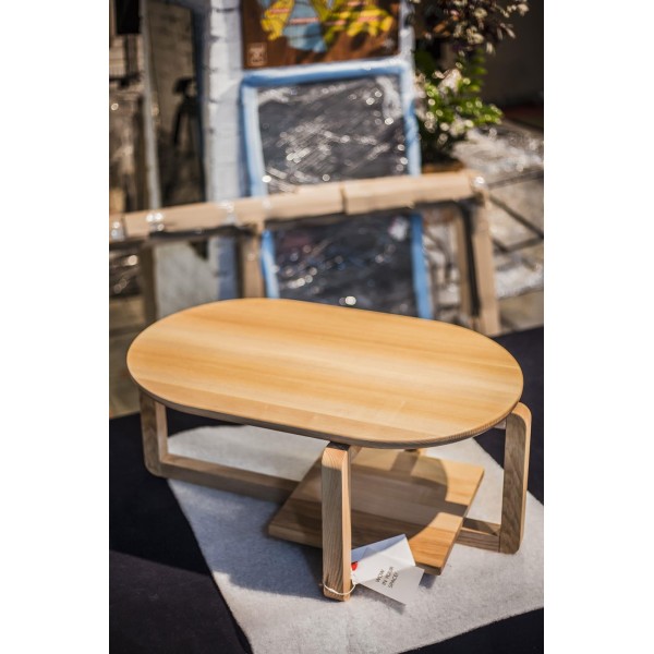 Журнальний стіл Diox 840 — стиль та комфорт у вашій вітальні