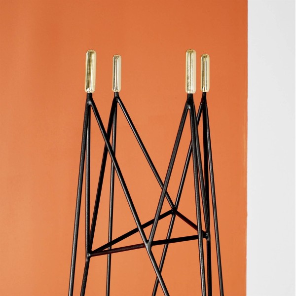 Підлогова вішалка Skala – сучасний дизайн і міцна конструкція