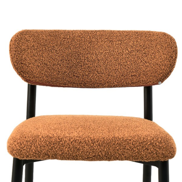 Напівбарний стілець B-160 – сучасний дизайн та комфорт