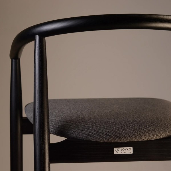 Напівбарний стілець Mamont - ідеальне поєднання стилю та комфорту