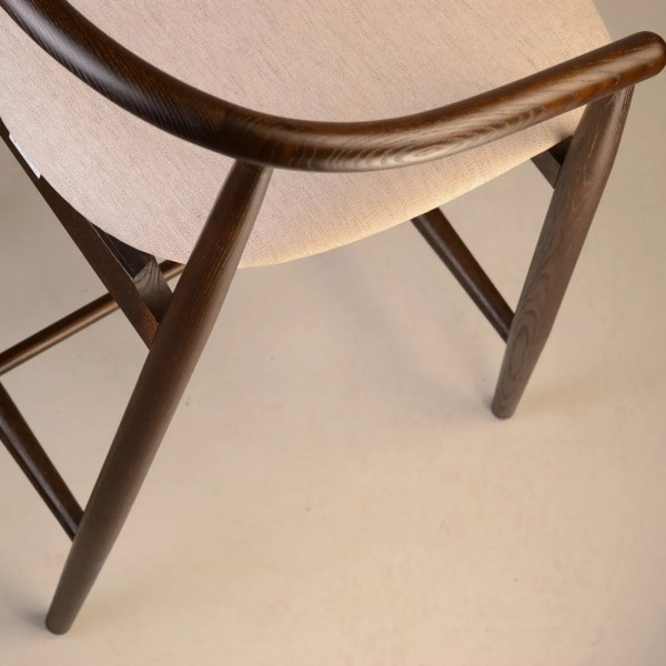 Напівбарний стілець Mamont - ідеальне поєднання стилю та комфорту